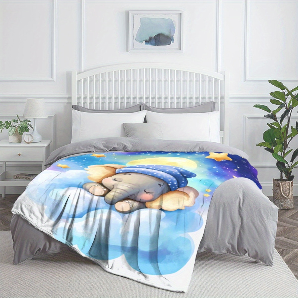 Sleeping Baby Elephant Cloud S - огляд і ціна Baby Nursery Elephant Theme